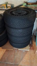 n 4  cerchi  con gomme   4stagioni x golf 6  