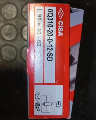 Cilindro per serratura Cisa