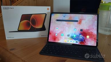 Xiaomi Pad 8 con tastiera