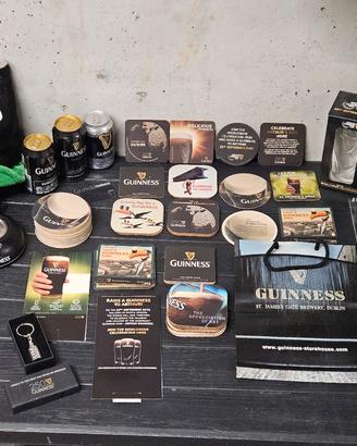 Stock articoli Guinness beer da collezione