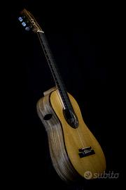 Chitarra classica di costruzione artigianale