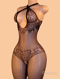 Body donna nero in rete con motivo floreale