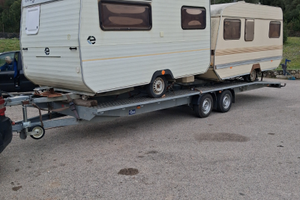 Carrello rimorchio doppio asse per 2 auto