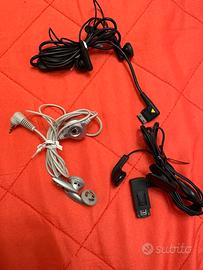 3 auricolari Samsung, Siemens e LG, .