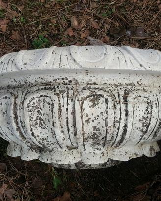 Vasca in pietra da fontana a muro