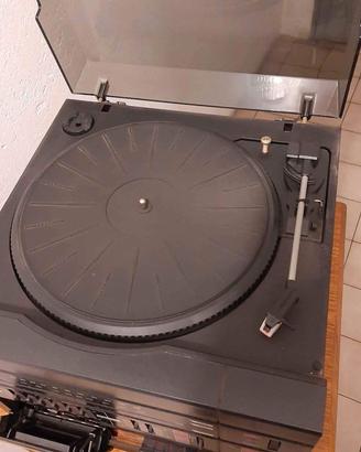 stereo con mobiletto 