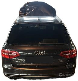 AUDI A4 COLORE GRIGIO SCURO