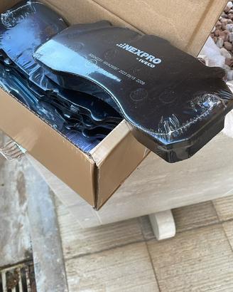 Serie pattini freni anter e poster per iveco