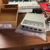 MikroTik CRS305-1G-4S+