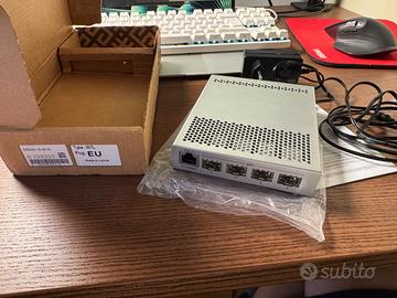 MikroTik CRS305-1G-4S+