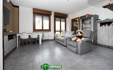 4 LOCALI DUPLEX CON BOX DOPPIO E CANTINA!!!