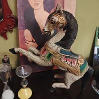 cavallino vintage di legno fatto a mano