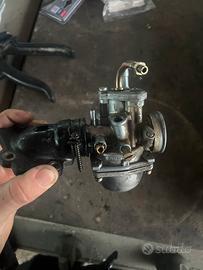 Carburatore mikuni da 16 minarelli orizzontale