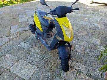 Scooter agility 125 4 tempi