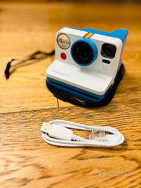 Polaroid Now – Fotocamera istantanea (come nuova)