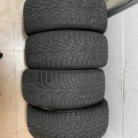 4 pneumatici 225/40/18  XL INVERNALI