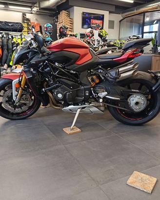 MV Agusta Brutale 1000 RR Red Black