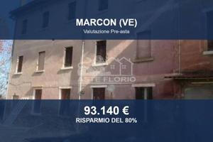 Immobile in asta di 527 m² con più di 5 locali a M