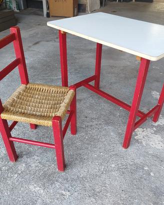 banco scuola  vintage per bambini 
