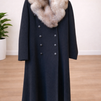 Cappotto lungo con collo in pelliccia