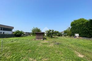 TER. RESIDENZIALE A CANNETO SULL'OGLIO