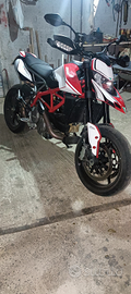 Ducati hypermotard 950 del 2021