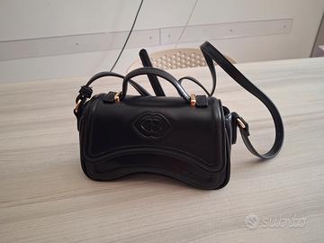 borsa nera piccola con tracolla motivi nuova