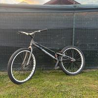 Bici trial 26