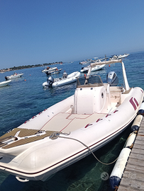 Gommone colbac 7.20, con motore Honda 250 cv