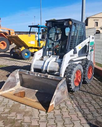 BOBCAT 751 MINIPALA NOLEGGIO E VENDITA