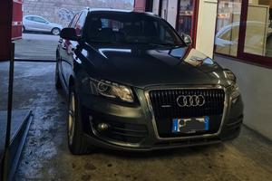 Audi Q5 Top