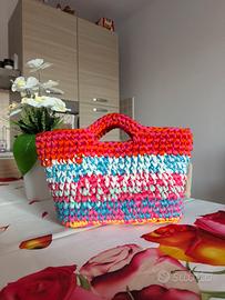 Borsa fatta a mano