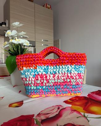 Borsa fatta a mano