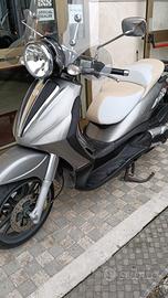 Piaggio Beverly 500