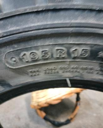 gomme tacchettate Malatesta kobra 195 80 15