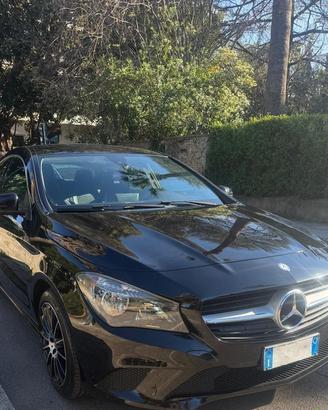 Mercedes - CLA Berlina - CLA 180 d (cdi) Business