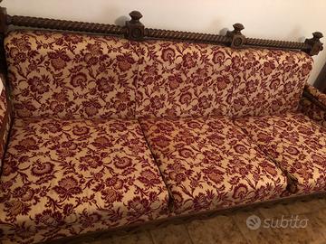 Divano vintage con letto