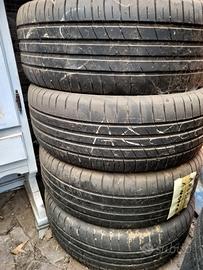 pneumatici 225 55 17 