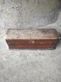 cassapanca antica 