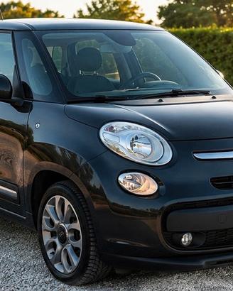Fiat 500 L panoramic edition