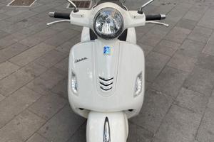 Piaggio Vespa gts 300