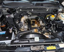 Nissan terrano 2.7 td