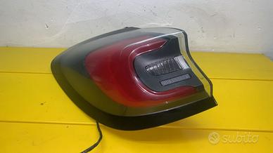 Fanale posteriore led dx sx ford puma 2019>2025