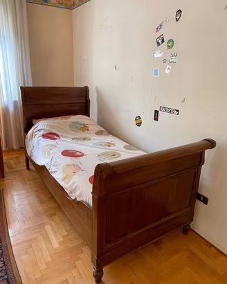 Letto a mezza barca
