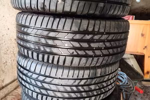  cerchi con gomme Ford fiesta