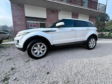 Land Rover Range Evoque 2.2 TD4 5p. Prestige