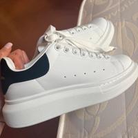 MCQUEEN BIANCHE CLASSICHE