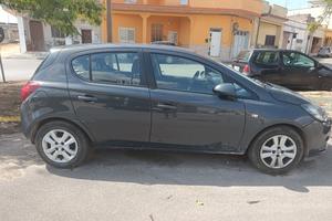 Opel corsa E GPL 