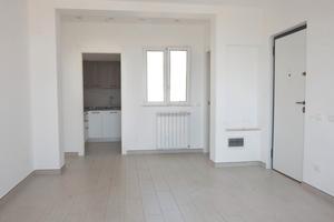 Trilocale in via Russo n. 19 Palermo