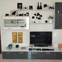 Parete attrezzata soggiorno